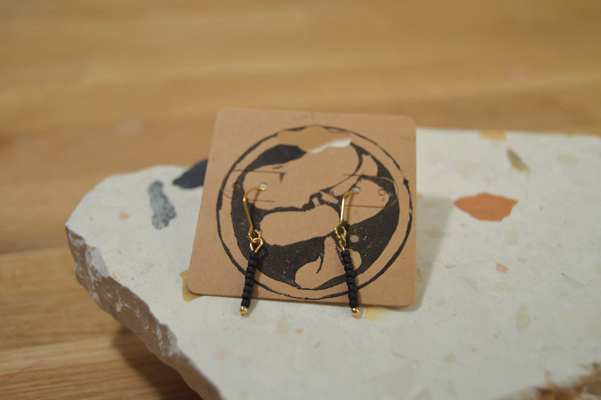 Black Beaded Dangle Earring // Handmade Earring // Bead Earring // Dangle Earring // Stainless Steel